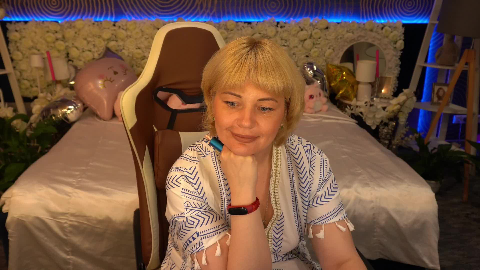 AmiraNight Live Sex June 8, 2026