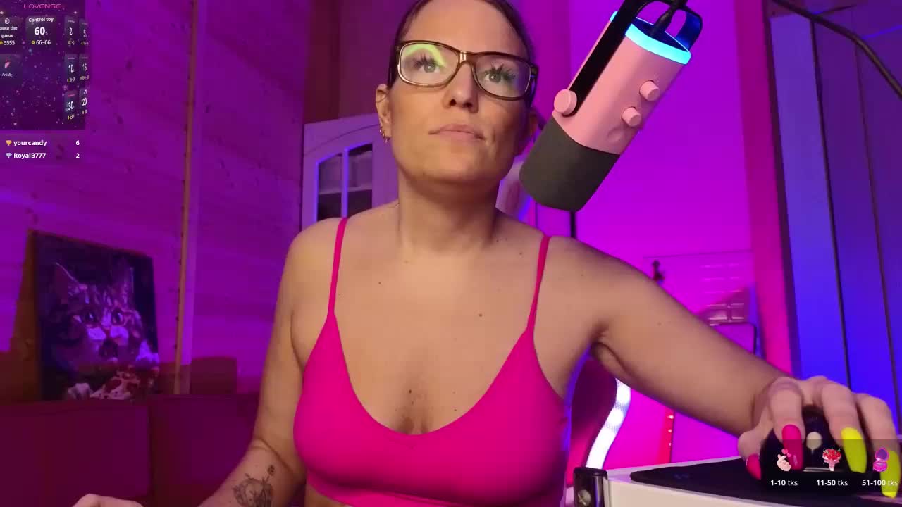 Findom_Lady_Shine Live Sex June 8, 2026