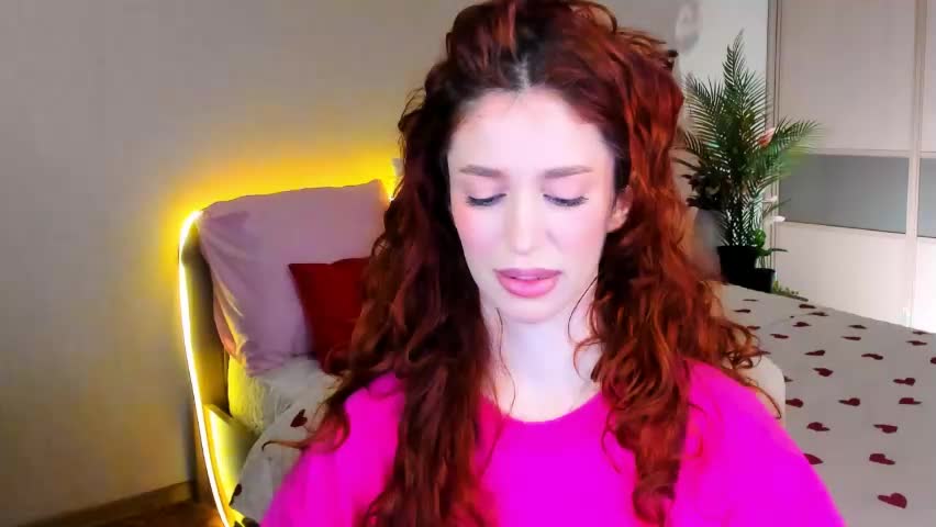 christinaconteeree Live Sex June 8, 2026