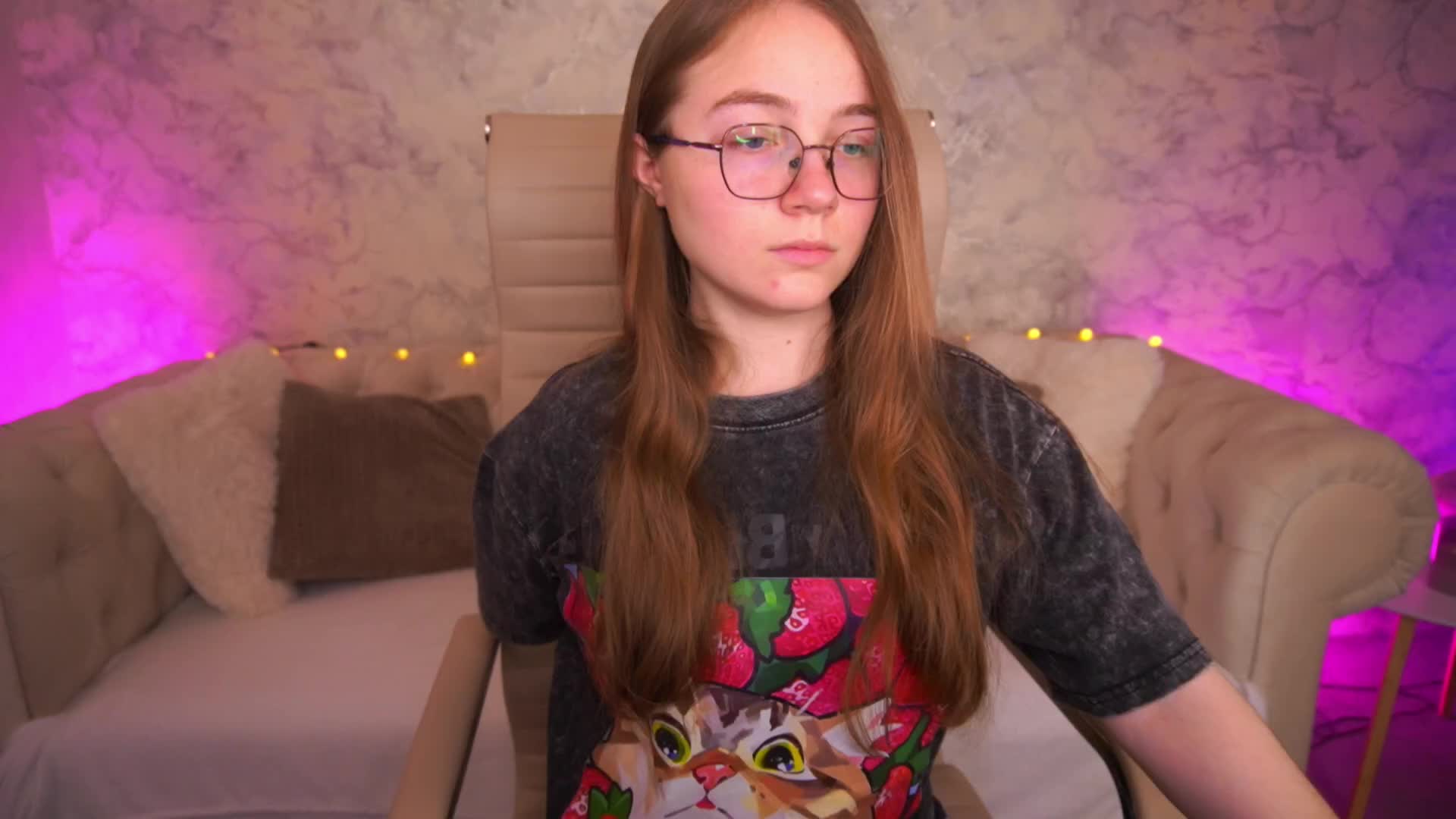 ArrinaWairr Live Sex June 9, 2026