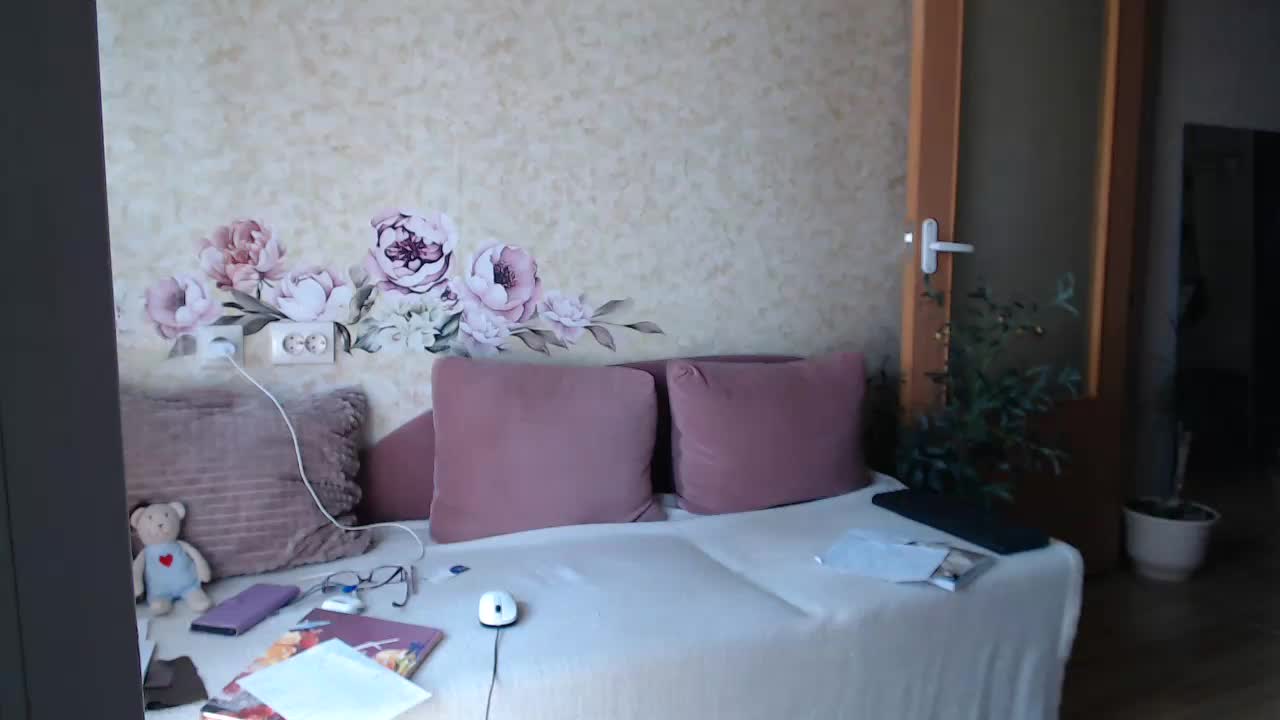 NINA-RICCI Live Sex June 9, 2026