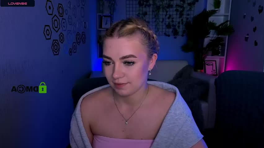 kriss_babyy Live Sex June 9, 2026