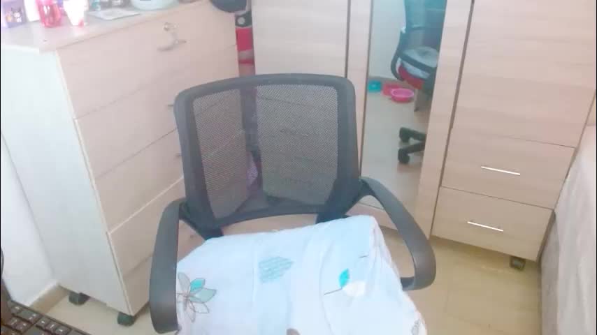 zoe_sexy69 Live Sex June 9, 2026