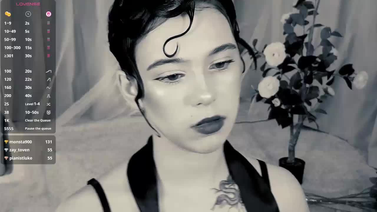 CoralineJones Live Sex June 9, 2026