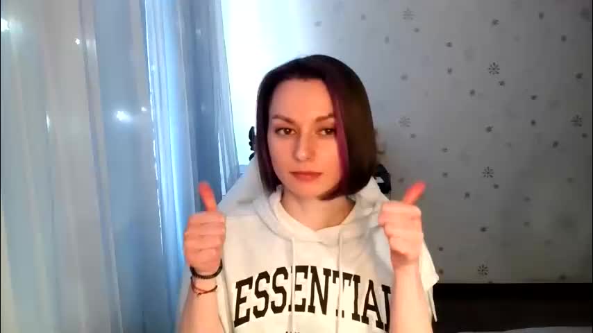 lunaa_bluee Live Sex June 9, 2026