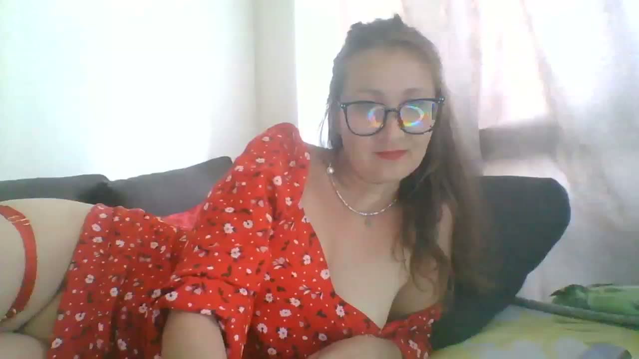Yuliya333 Live Sex June 9, 2026