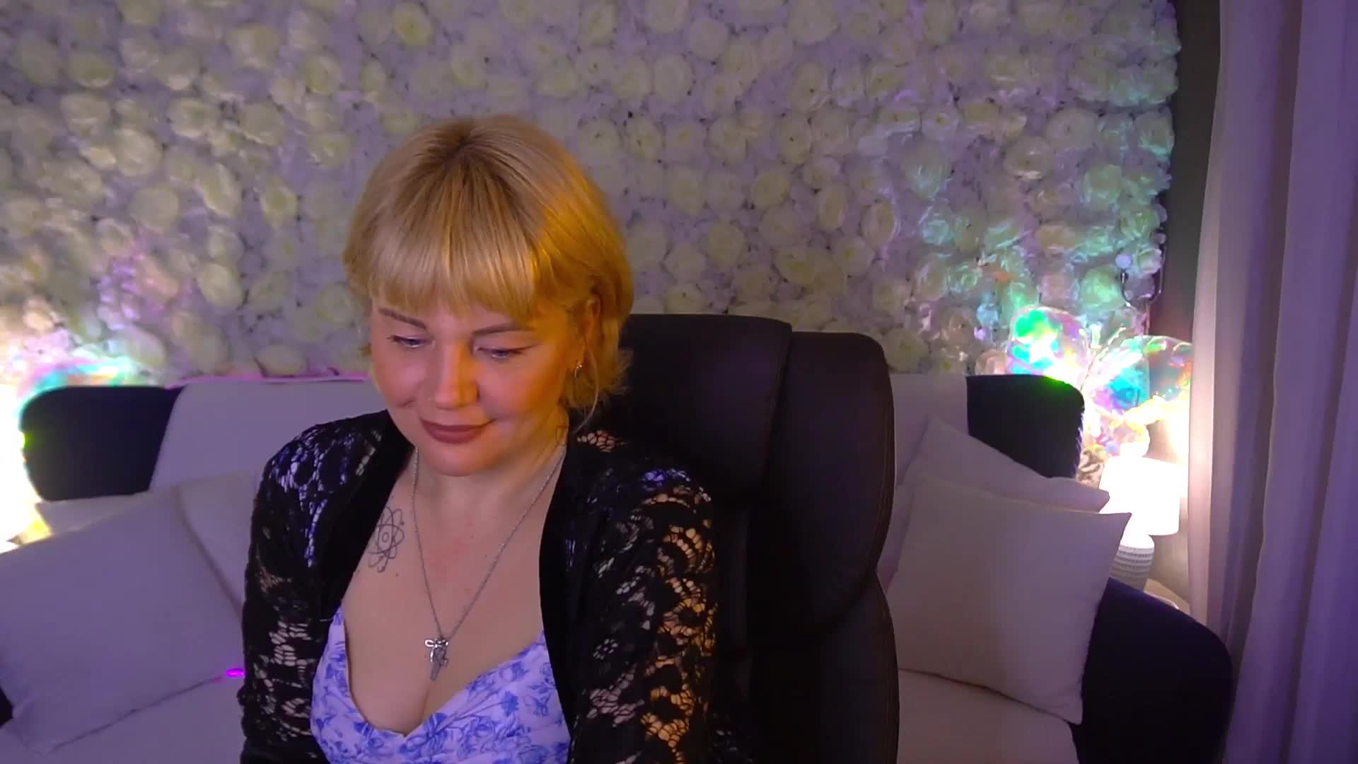 AmiraNight Live Sex June 9, 2026