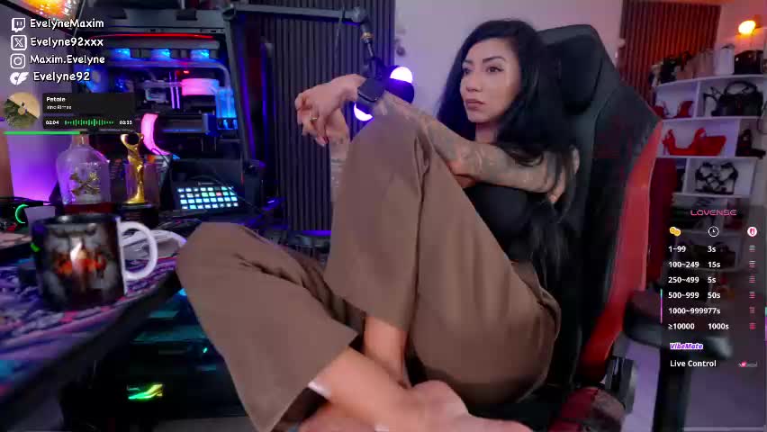 evelyne92 Live Sex June 9, 2026