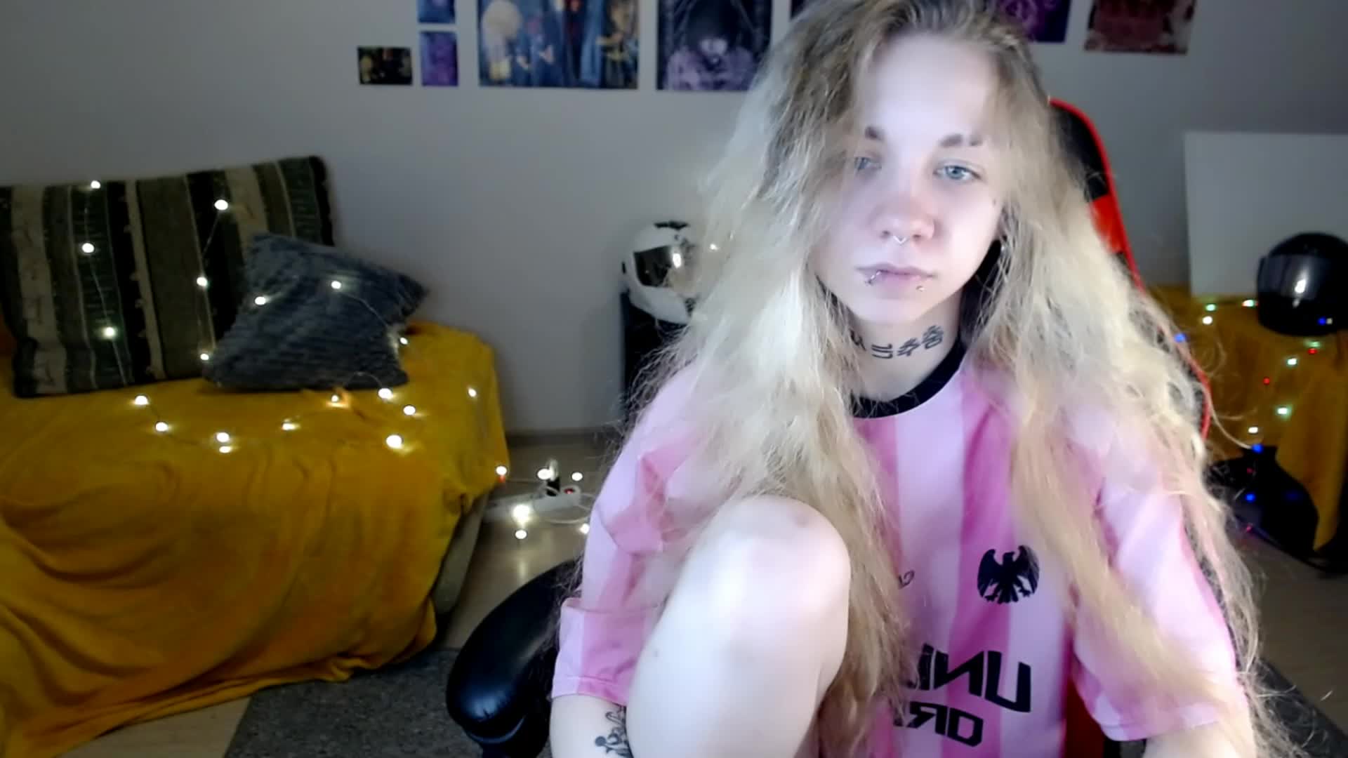 Nica-Kawaii Live Sex June 9, 2026