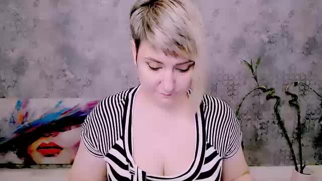 djullia Live Sex June 10, 2026