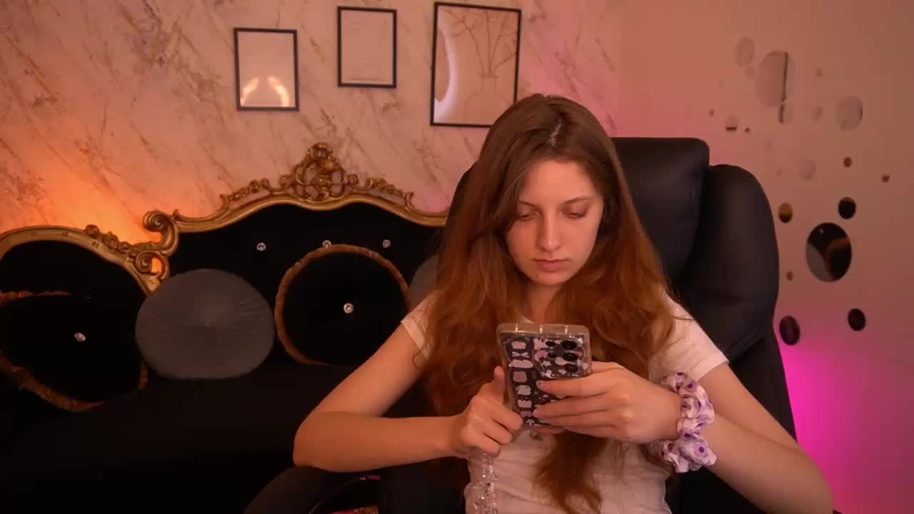 CuteeFoxy Live Sex June 10, 2026