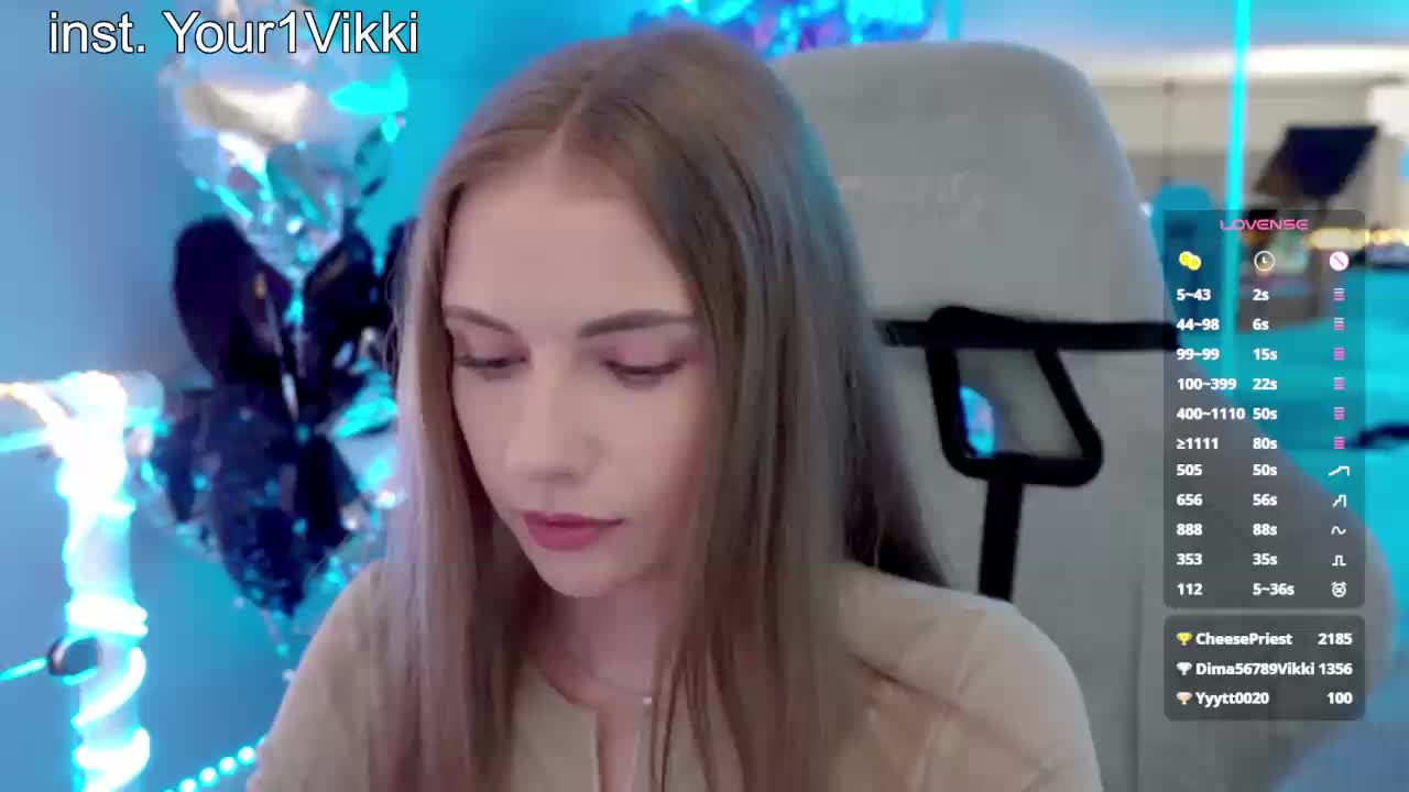 VikkiExtraCheese Live Sex June 10, 2026