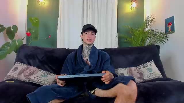 aron_ford Live Sex June 10, 2026