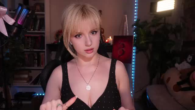 chriss_foxx Live Sex June 10, 2026