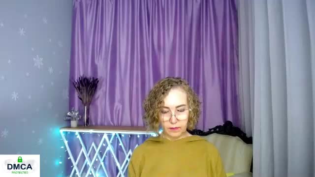 queen_a_n_i Live Sex June 11, 2026
