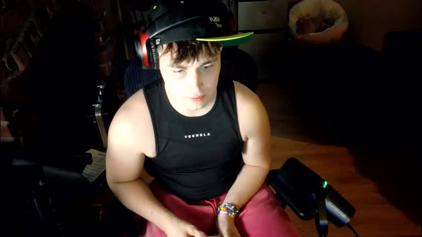 bubblebuttbdn Live Sex June 11, 2026