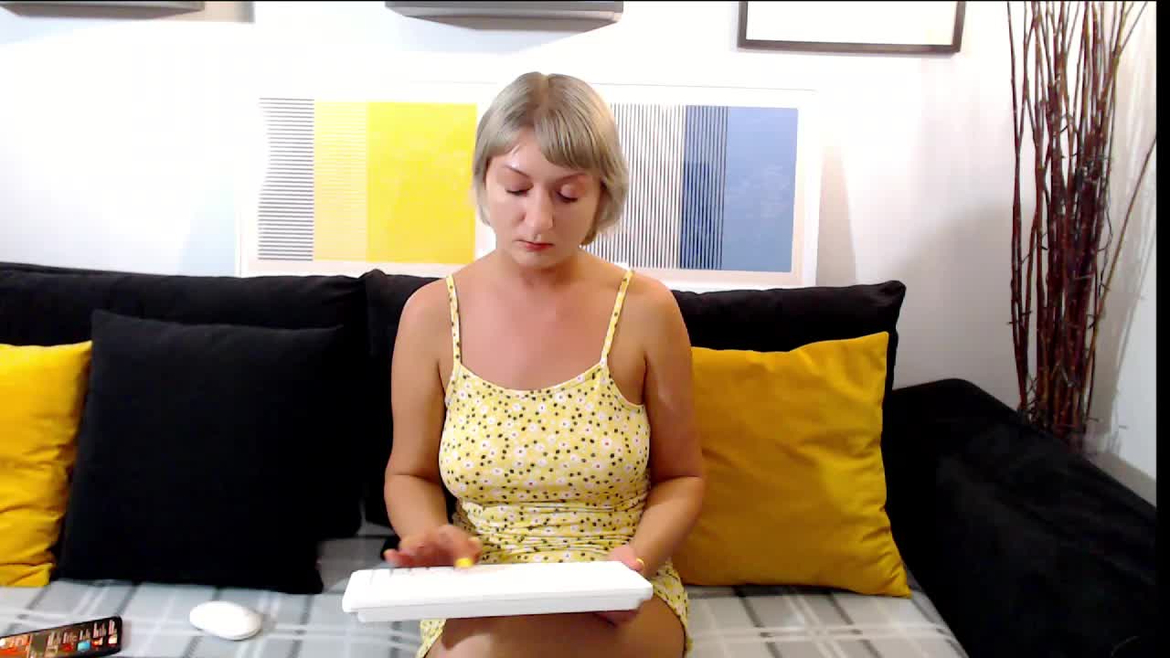 laraloveblis1 Live Sex June 11, 2026