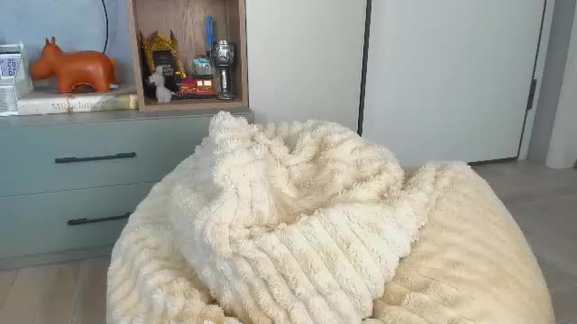 foxie_kiss Live Sex June 11, 2026
