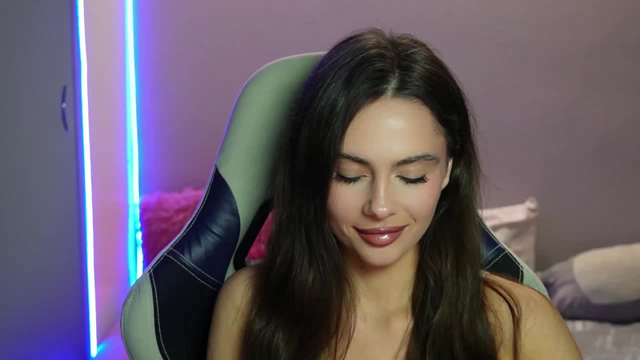 Allla Live Sex June 12, 2026