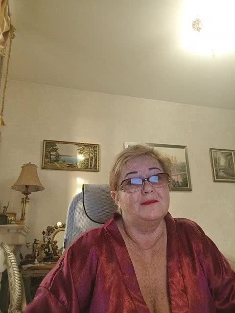 KarinkaSweet Live Sex June 12, 2026