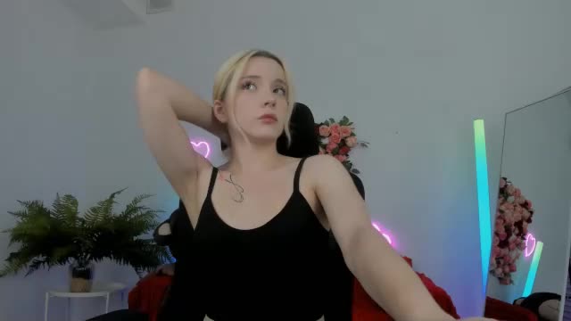aurorawrenfield Live Sex June 12, 2026