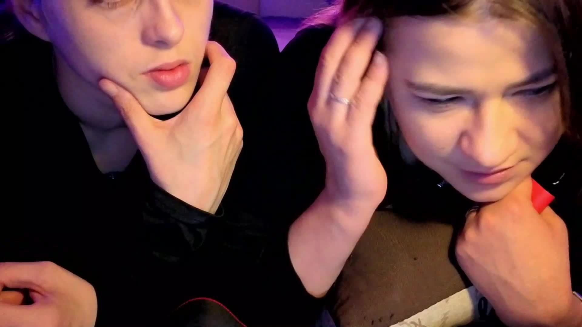2Laski2 Live Sex June 12, 2026