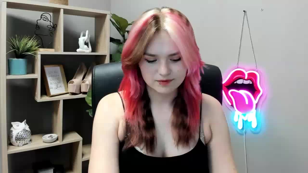 SweetLilyxo Live Sex June 12, 2026