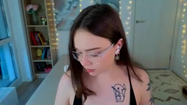 milly_saint Live Sex June 13, 2026