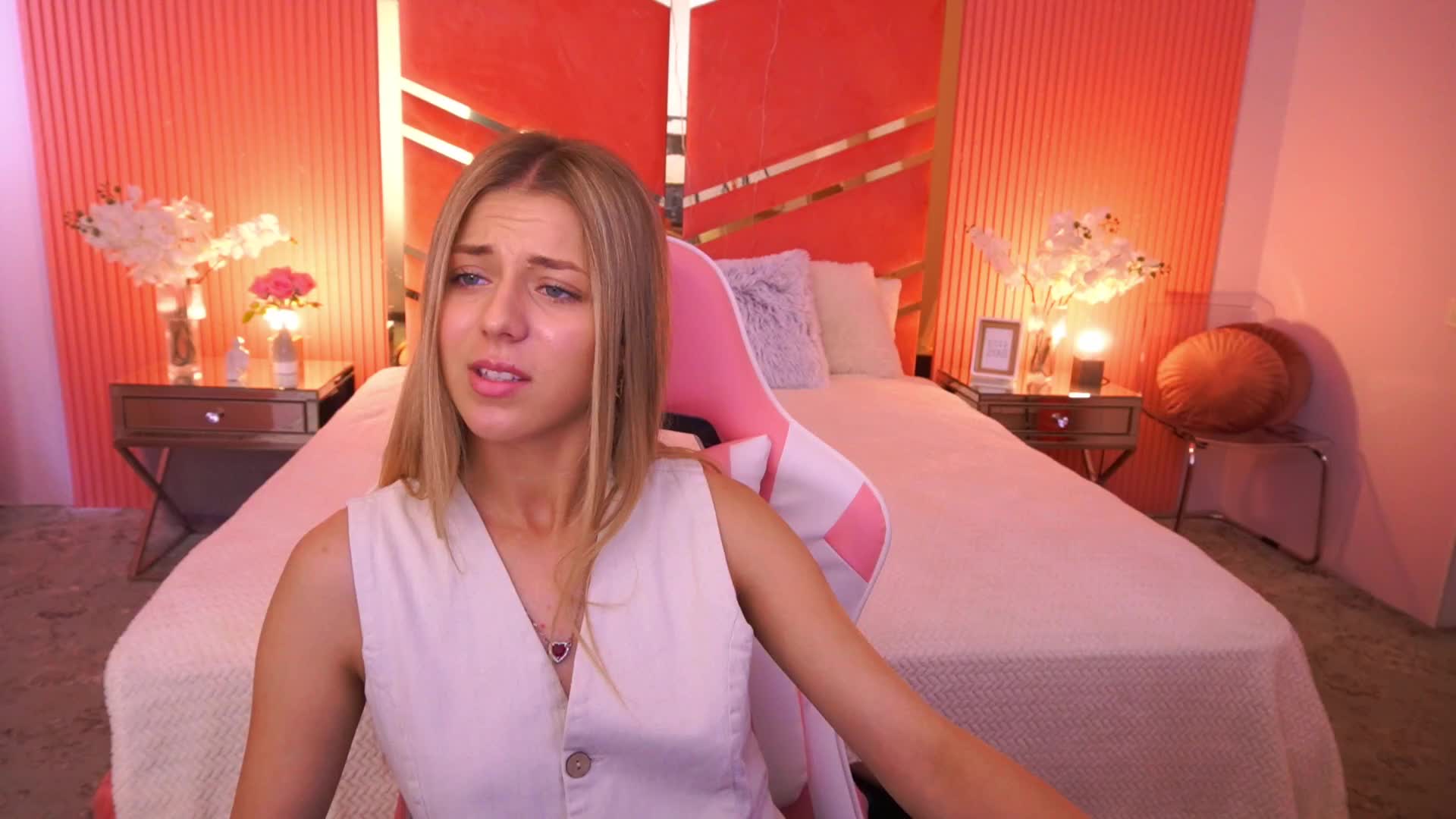 LoveeDove Live Sex June 13, 2026