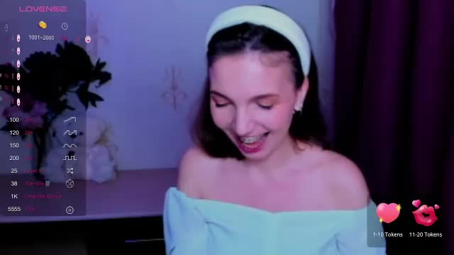 kindhazelhere_ Live Sex June 13, 2026