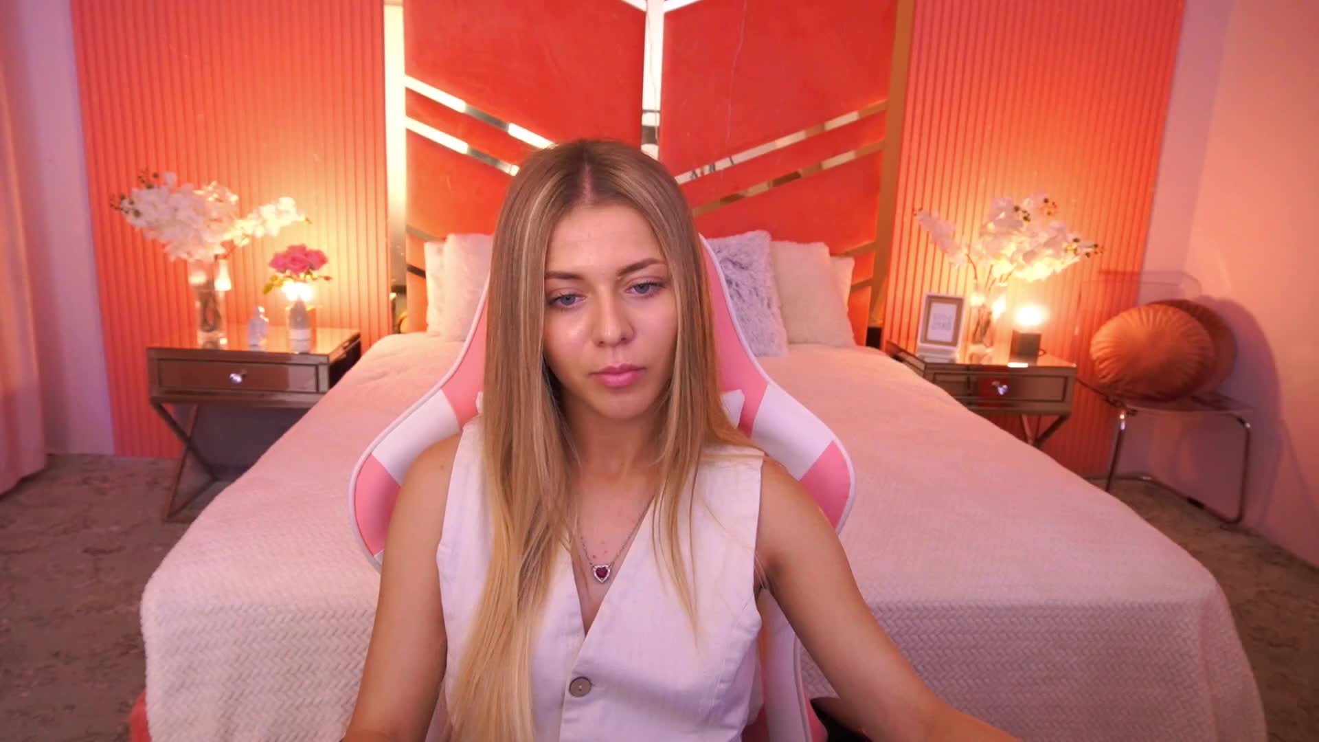 LoveeDove Live Sex June 13, 2026