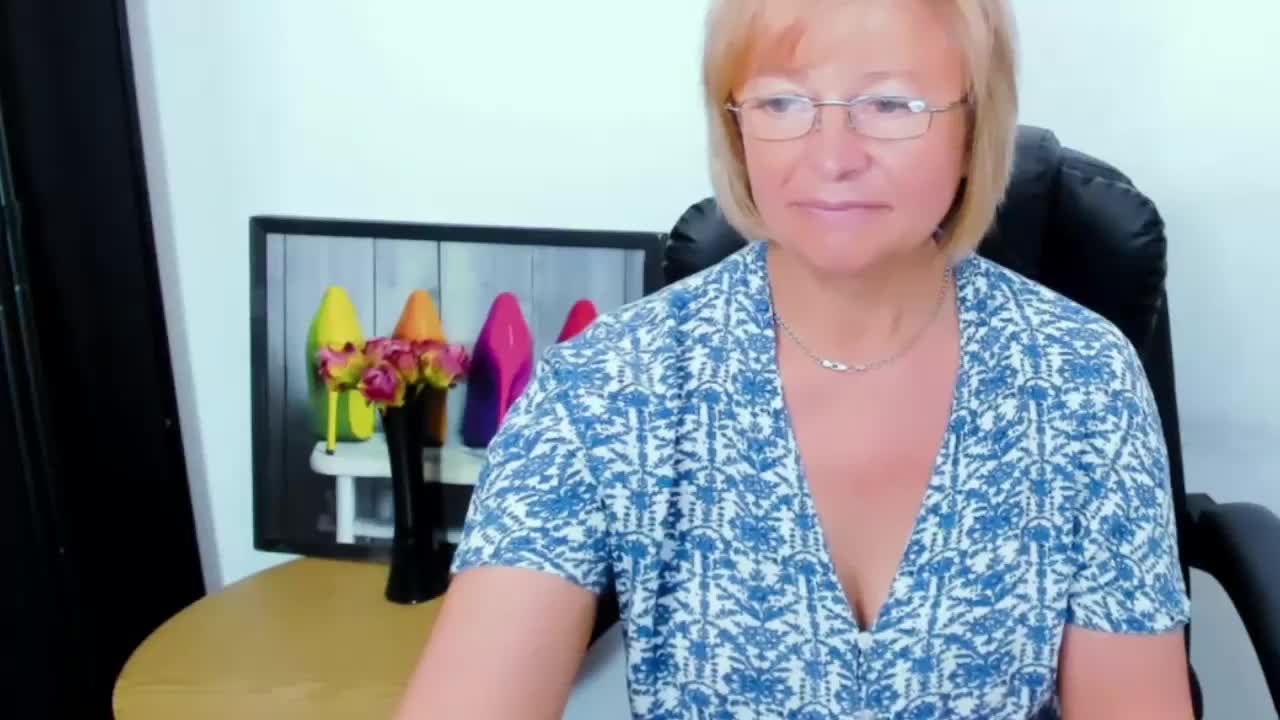 MarieneMature Live Sex June 13, 2026