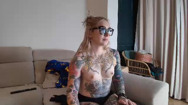 tattoobbgirl Live Sex June 13, 2026