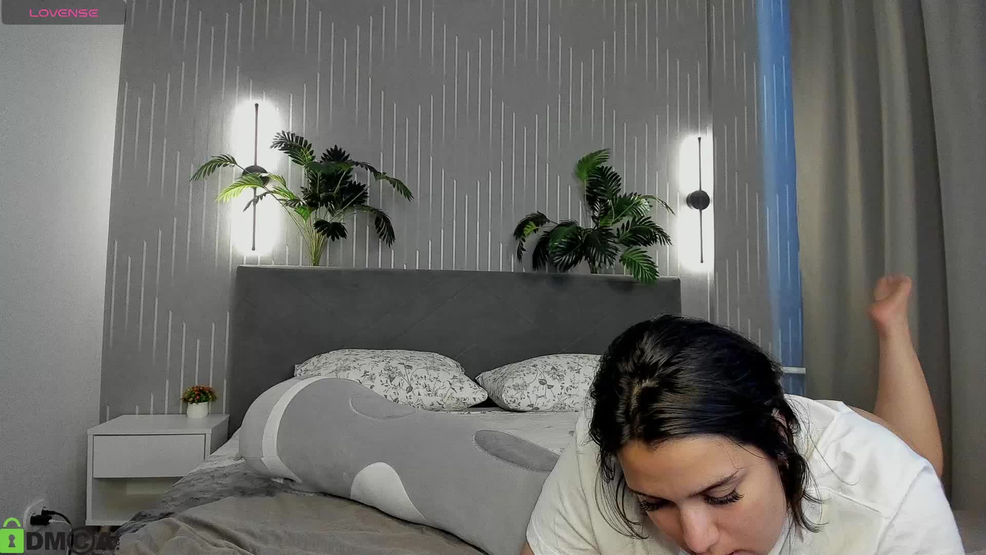 Vivien-Ross Live Sex June 13, 2026