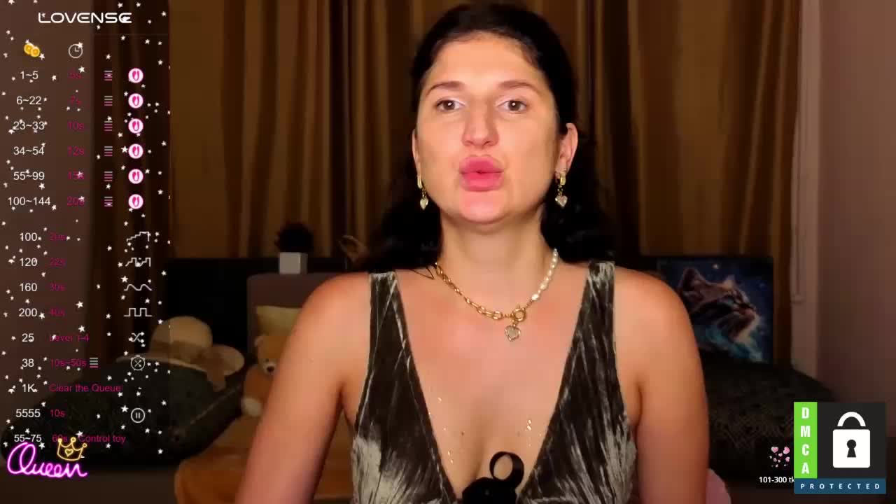 AliannaSoloKisses Live Sex June 13, 2026