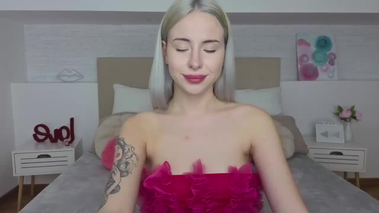 Bella-crazyy Live Sex June 13, 2026