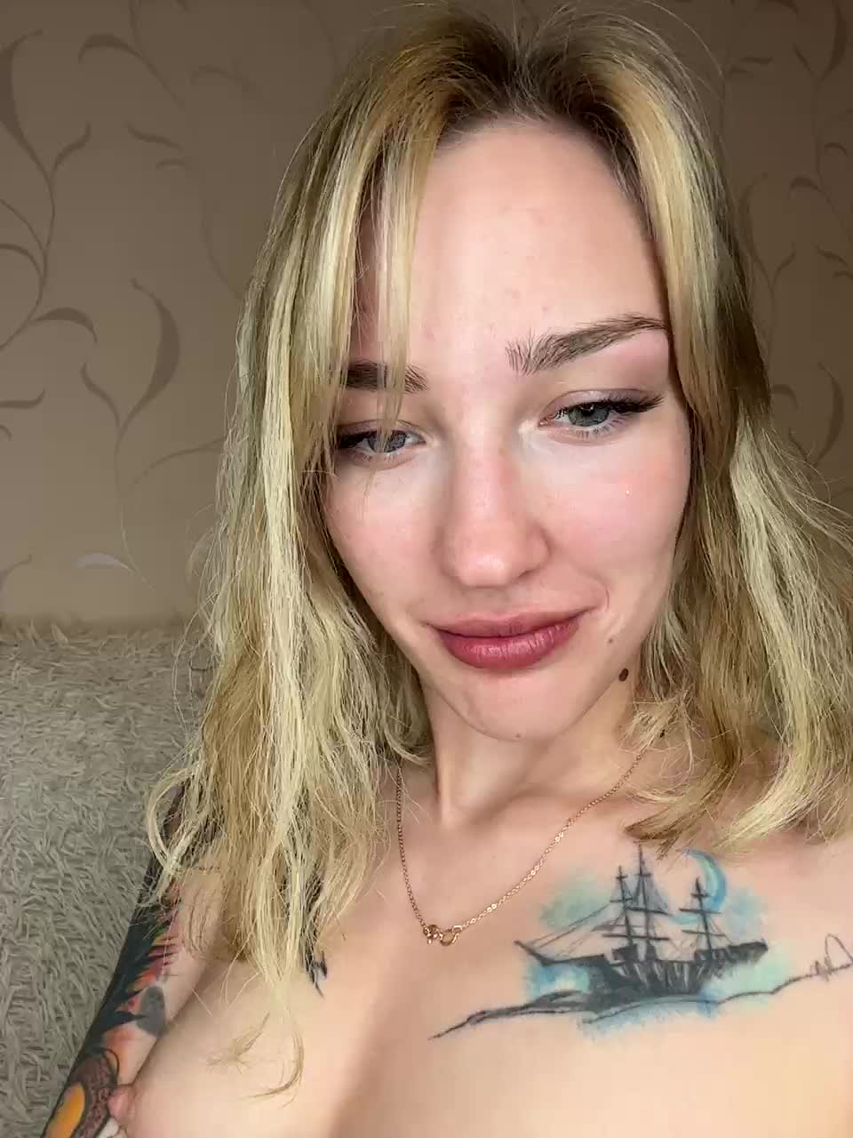 AlinnaAnnila Live Sex June 13, 2026