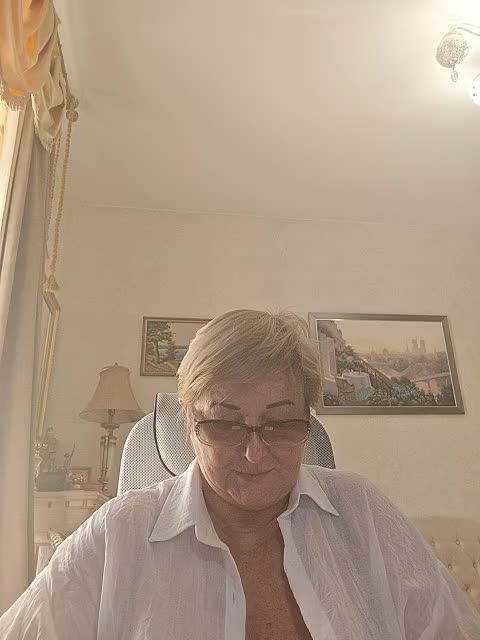 KarinkaSweet Live Sex June 14, 2026