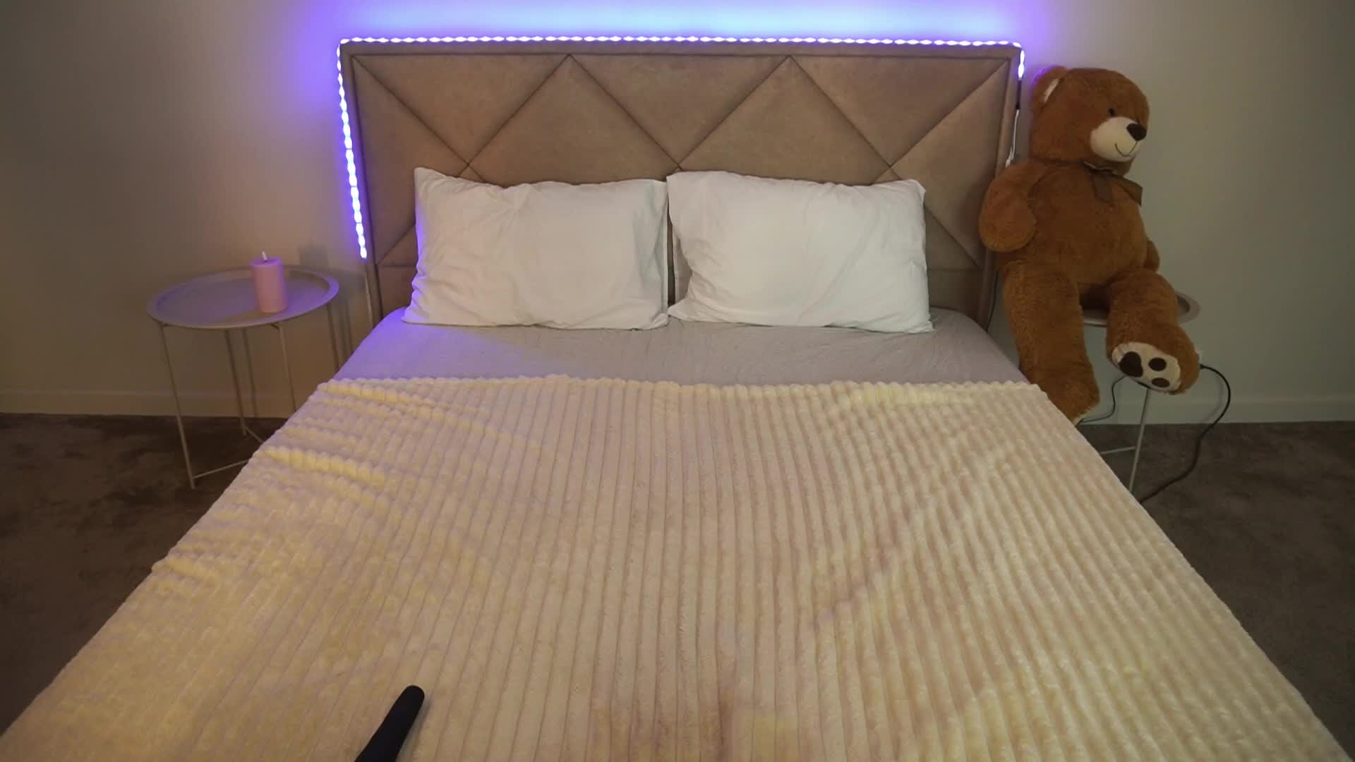 IsabelleDior Live Sex June 14, 2026