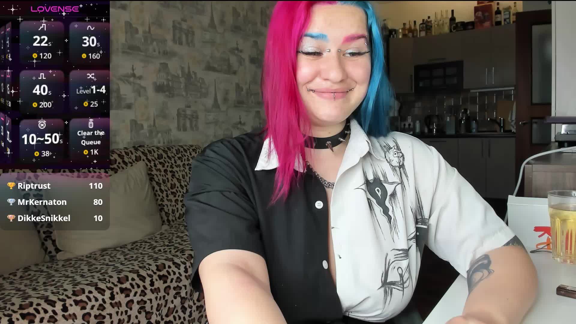 Neon-Baddie Live Sex June 14, 2026