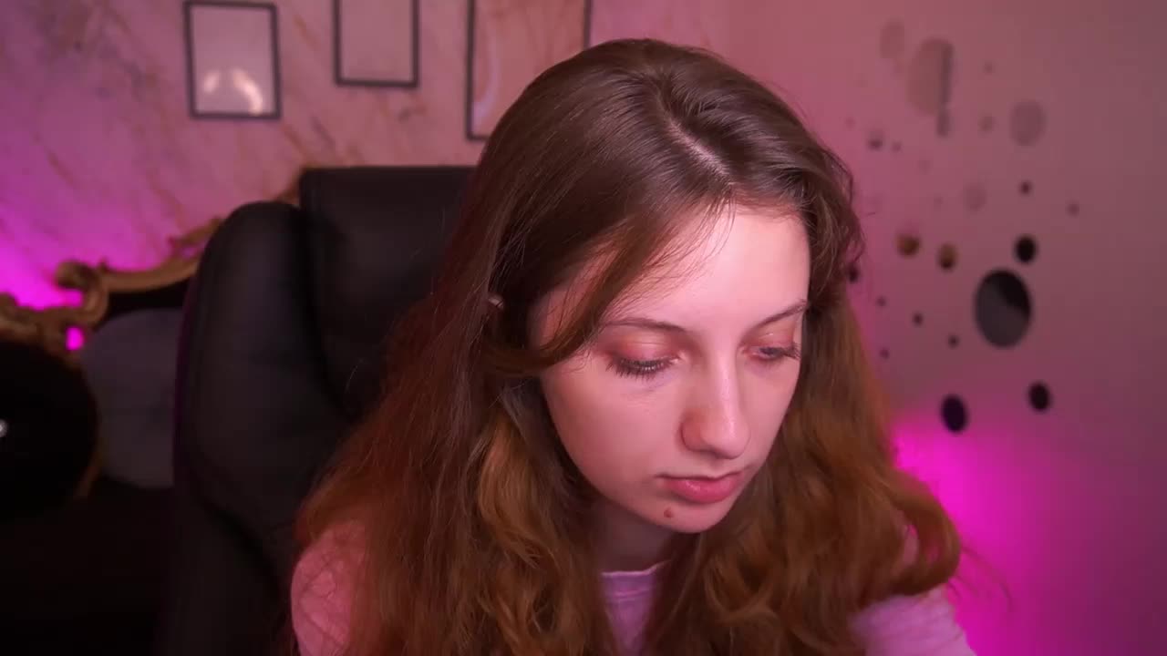 CuteeFoxy Live Sex June 14, 2026