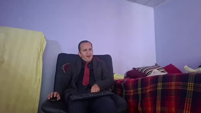 yazflor Live Sex June 15, 2026
