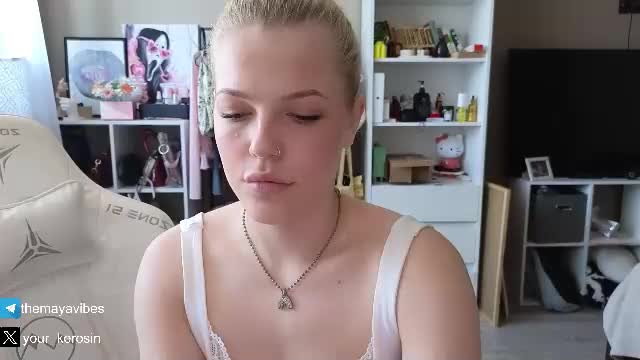 maya_blonde18 Live Sex June 15, 2026