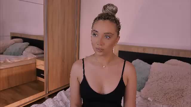 hotjessxx Live Sex June 15, 2026