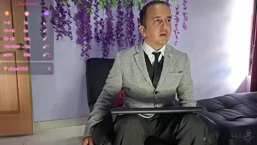 yazflor Live Sex June 15, 2026