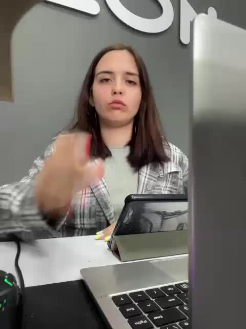 Nipple000 Live Sex June 15, 2026