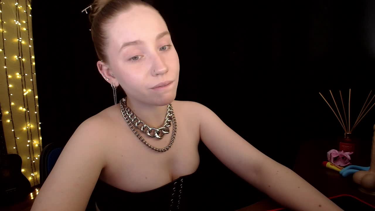 SindiWatson Live Sex June 15, 2026