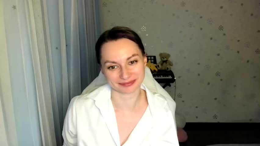 lunaa_bluee Live Sex June 15, 2026