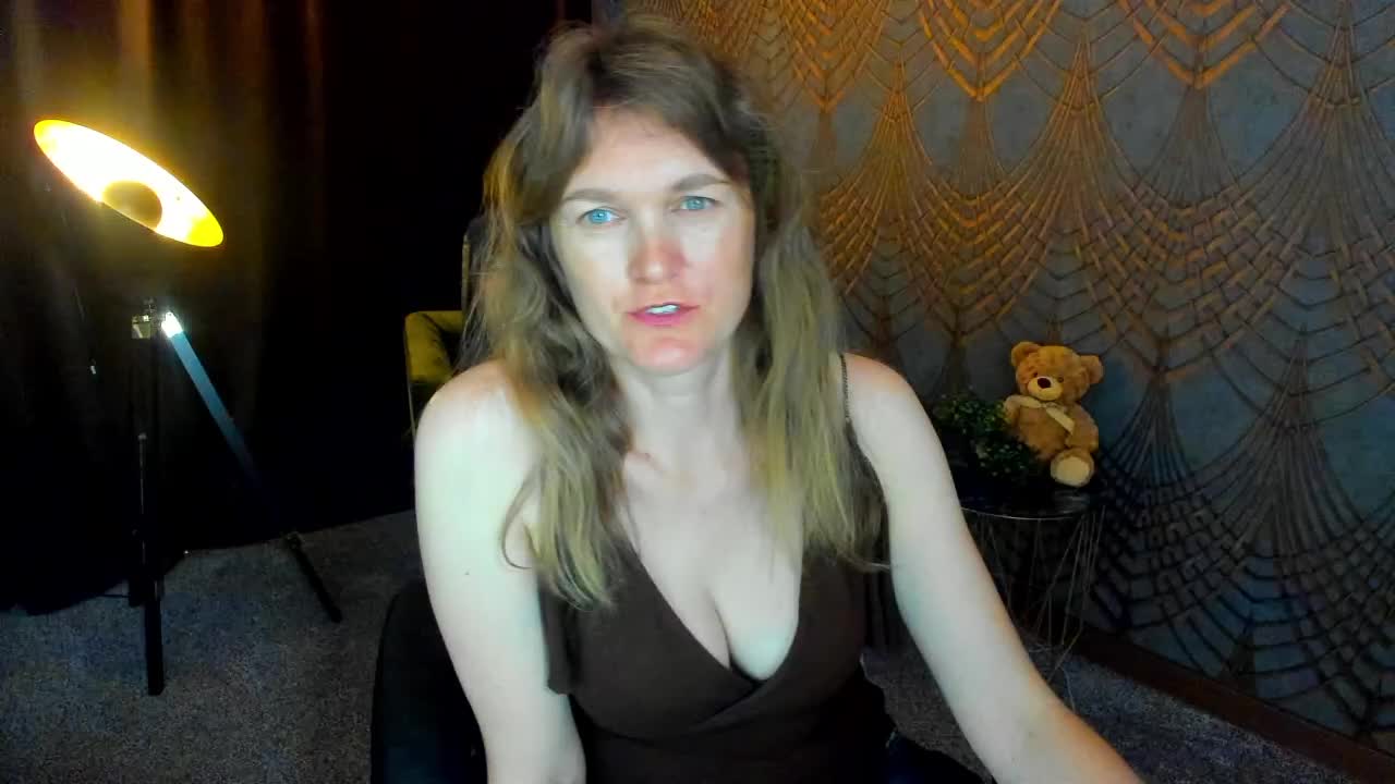 Annabel-xxx Live Sex June 15, 2026