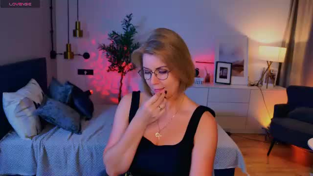 annielight Live Sex June 15, 2026